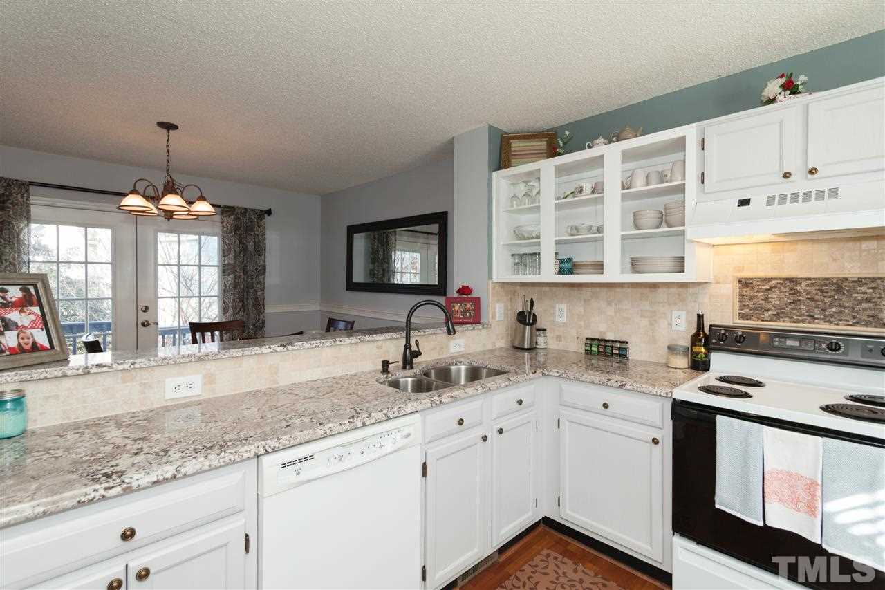 5313 Talison Court Raleigh, NC 27610 - Photo 9 of 24 Gallery Image 9