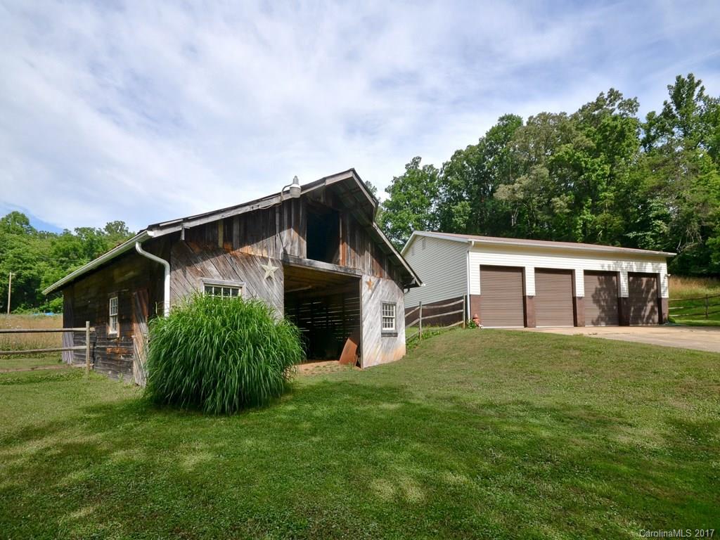 550 Case Cove Road Candler, NC 28715 - Photo 3 of 24 Gallery Image 3