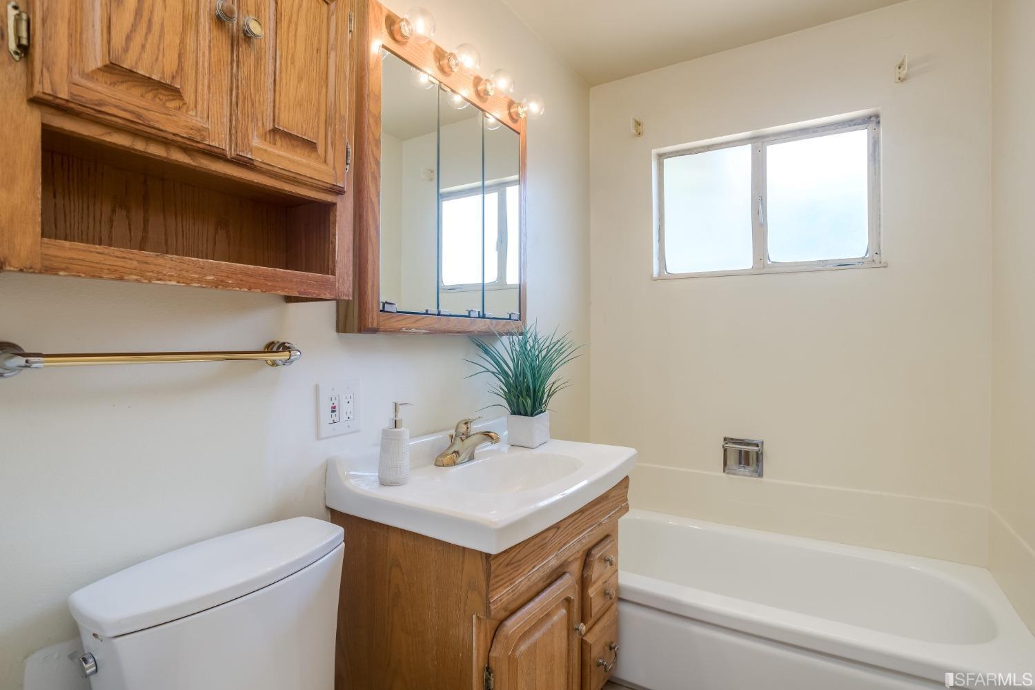 2712 Cryer Street Hayward, CA 94545 - Photo 18 of 26