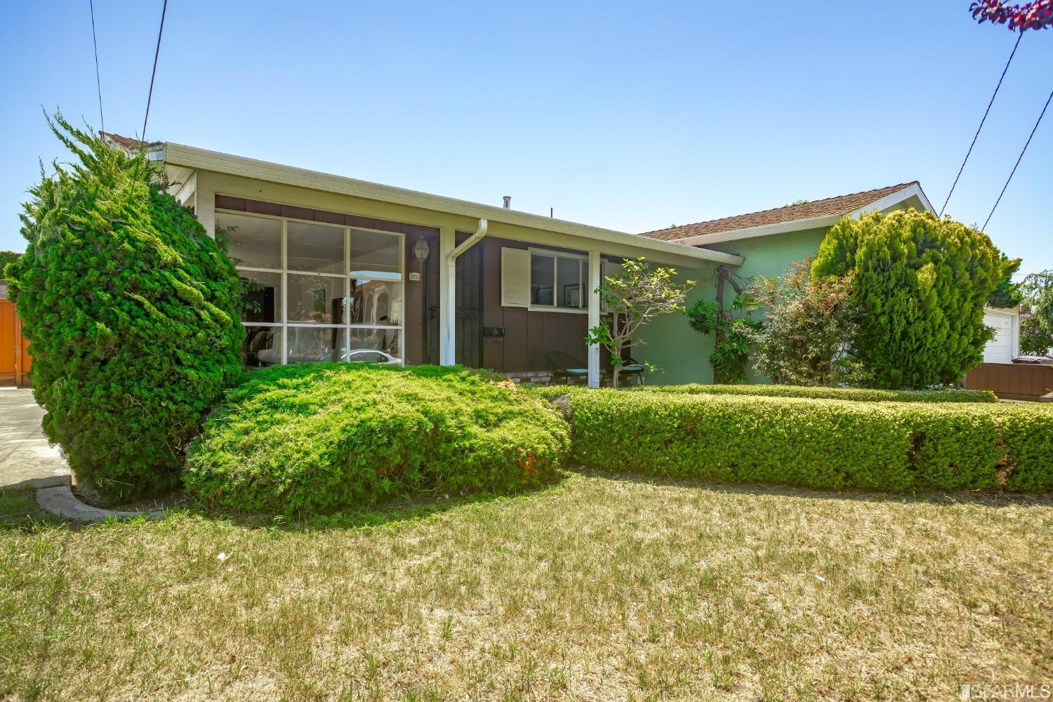 2712 Cryer Street Hayward, CA 94545 - Photo 2 of 26