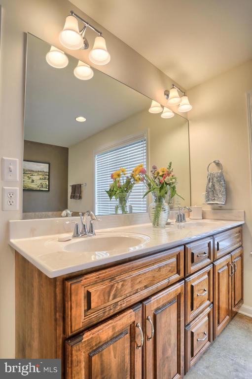 295 Bowyer Lane Lititz, PA 17543 - Photo 28 of 31 Gallery Image 28