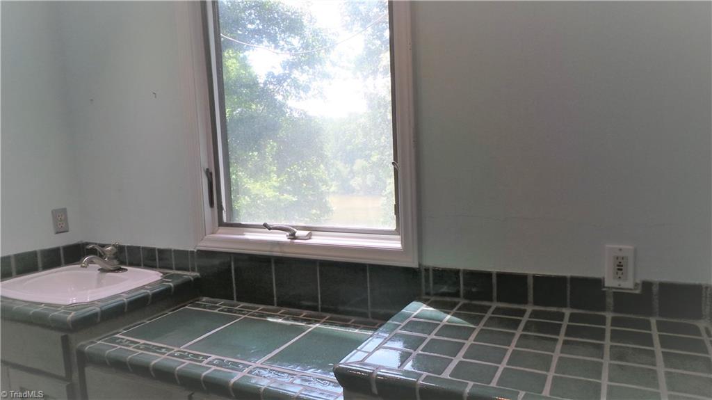 7575 Lasater Road Clemmons, NC 27012 - Photo 20 of 30 Gallery Image 20