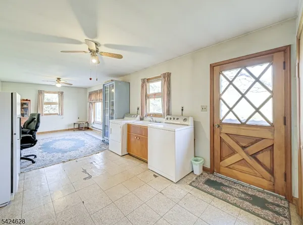 $598,000 | 62 Pine Hill Road, Stockton, NJ 08559