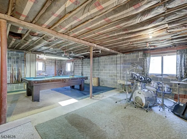 $598,000 | 62 Pine Hill Road, Stockton, NJ 08559