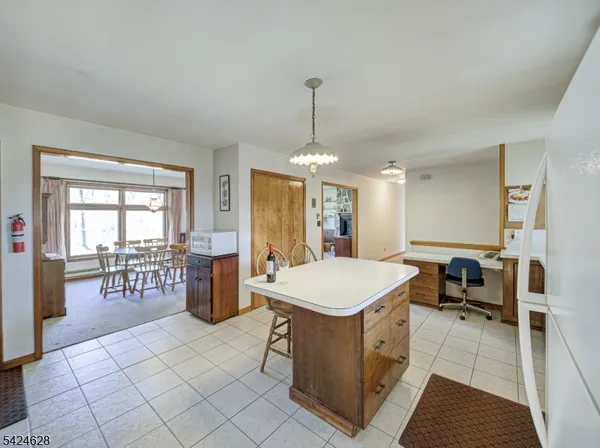 $598,000 | 62 Pine Hill Road, Stockton, NJ 08559