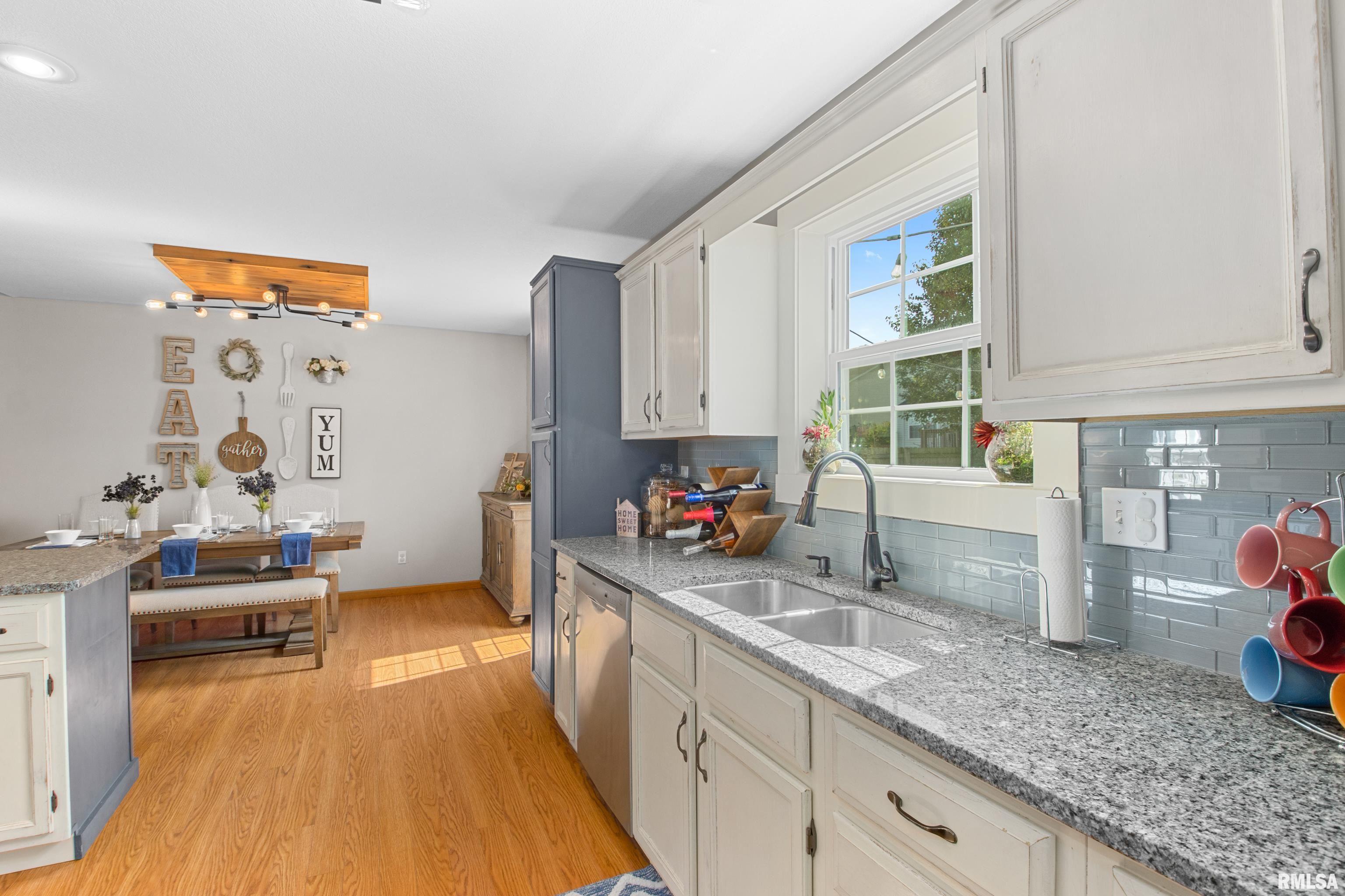 1932 Deer Lane Washington, IL 61571 - Photo 19 of 42