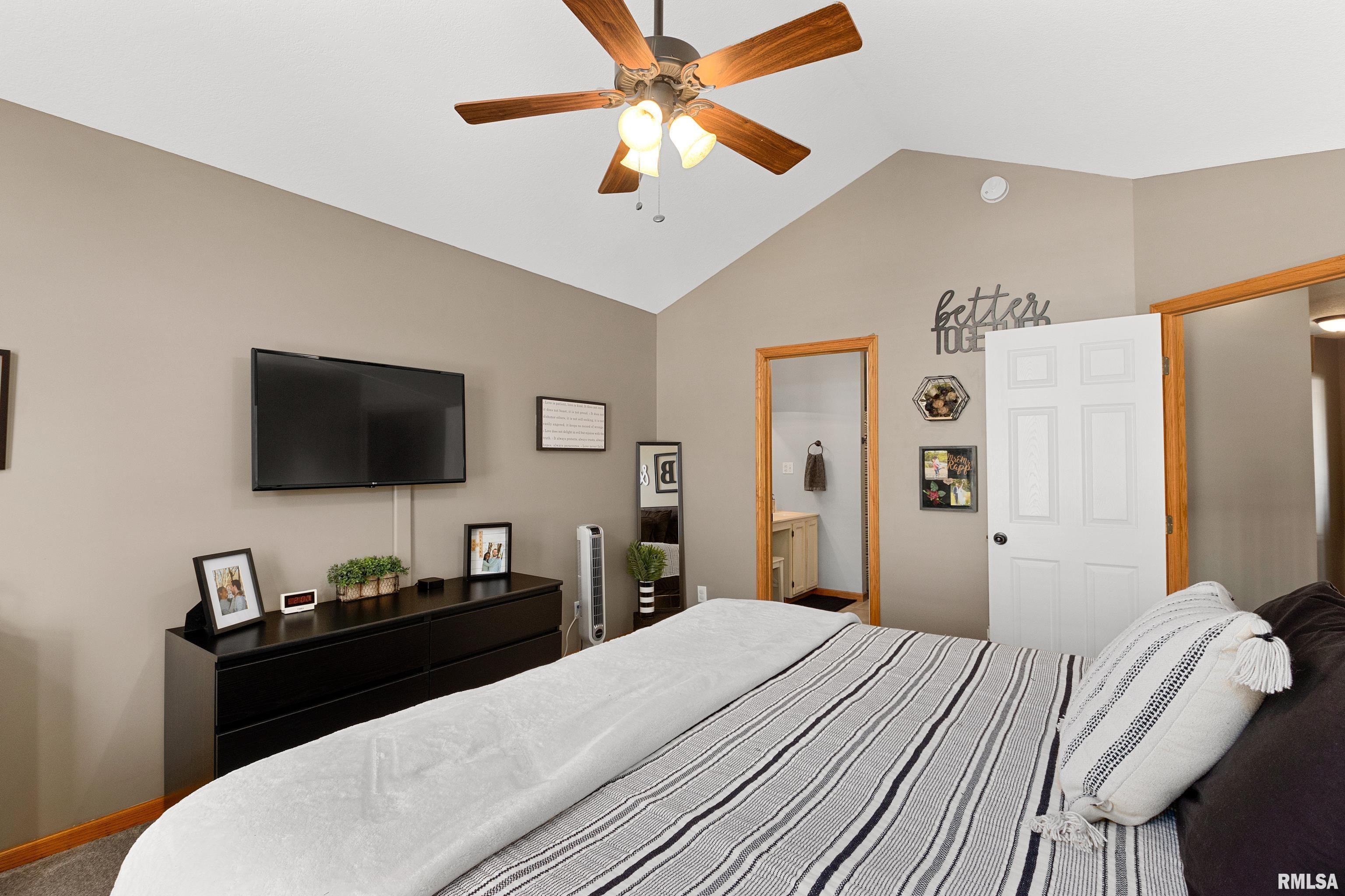 1932 Deer Lane Washington, IL 61571 - Photo 26 of 42