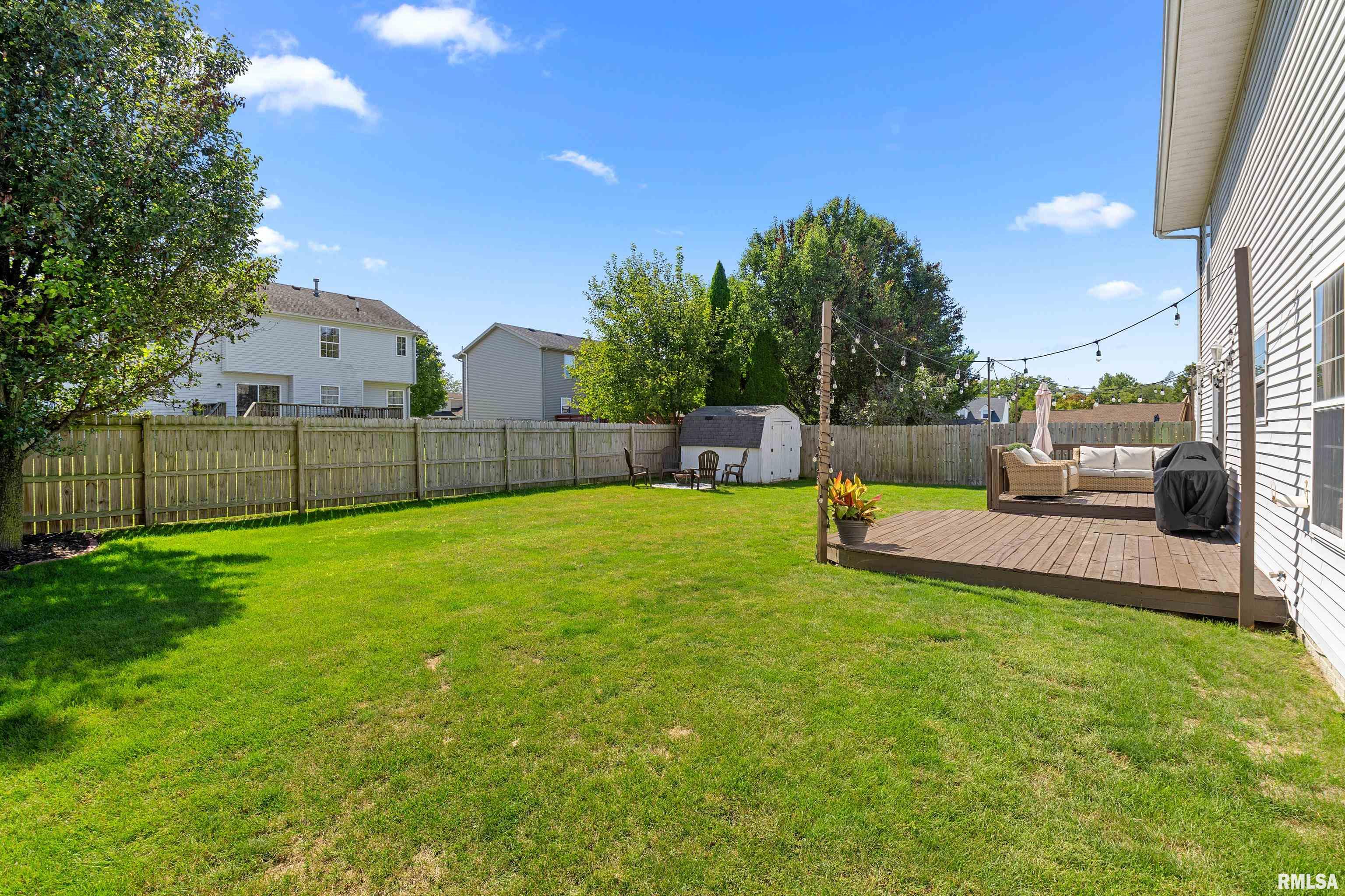 1932 Deer Lane Washington, IL 61571 - Photo 39 of 42