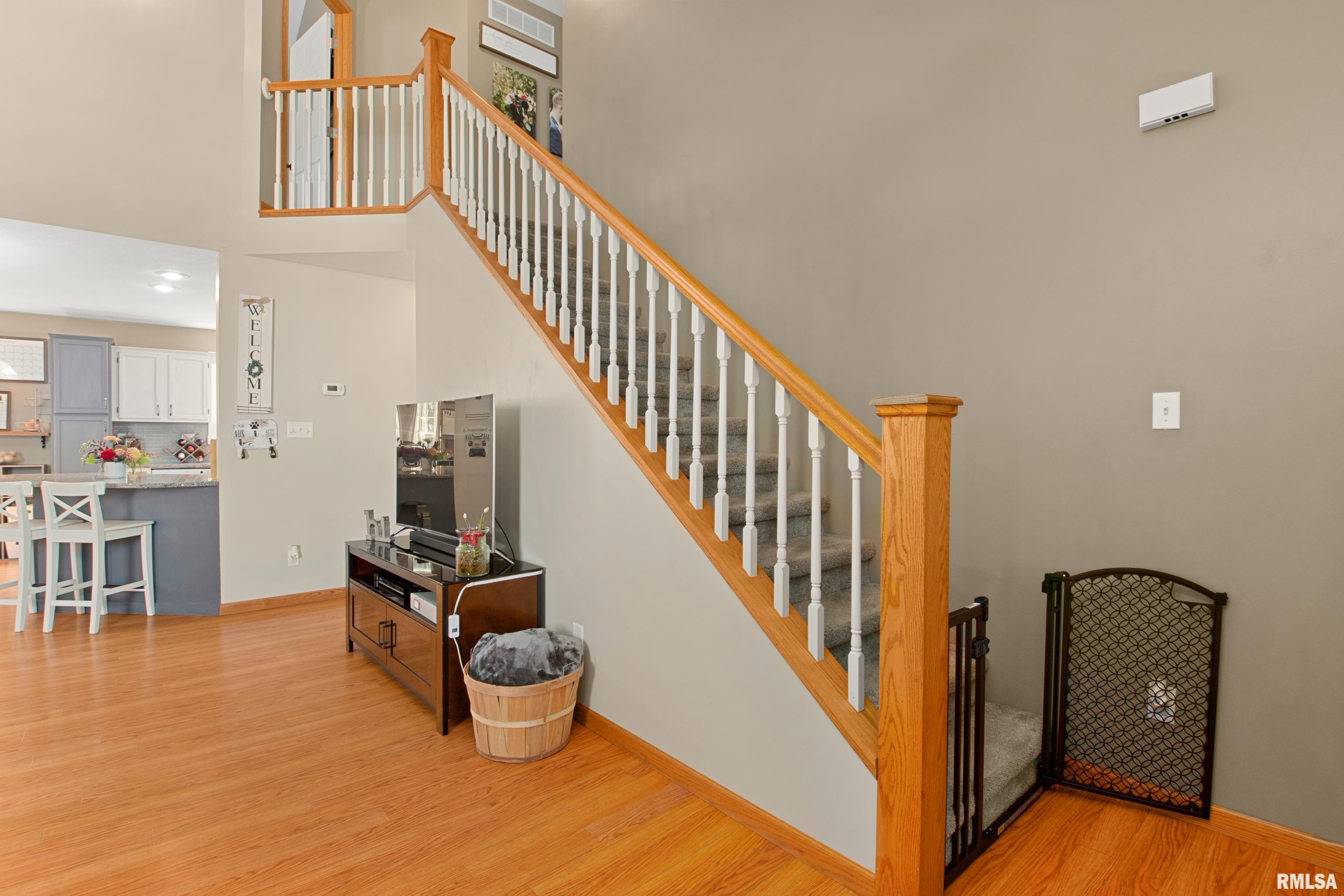 1932 Deer Lane Washington, IL 61571 - Photo 5 of 42