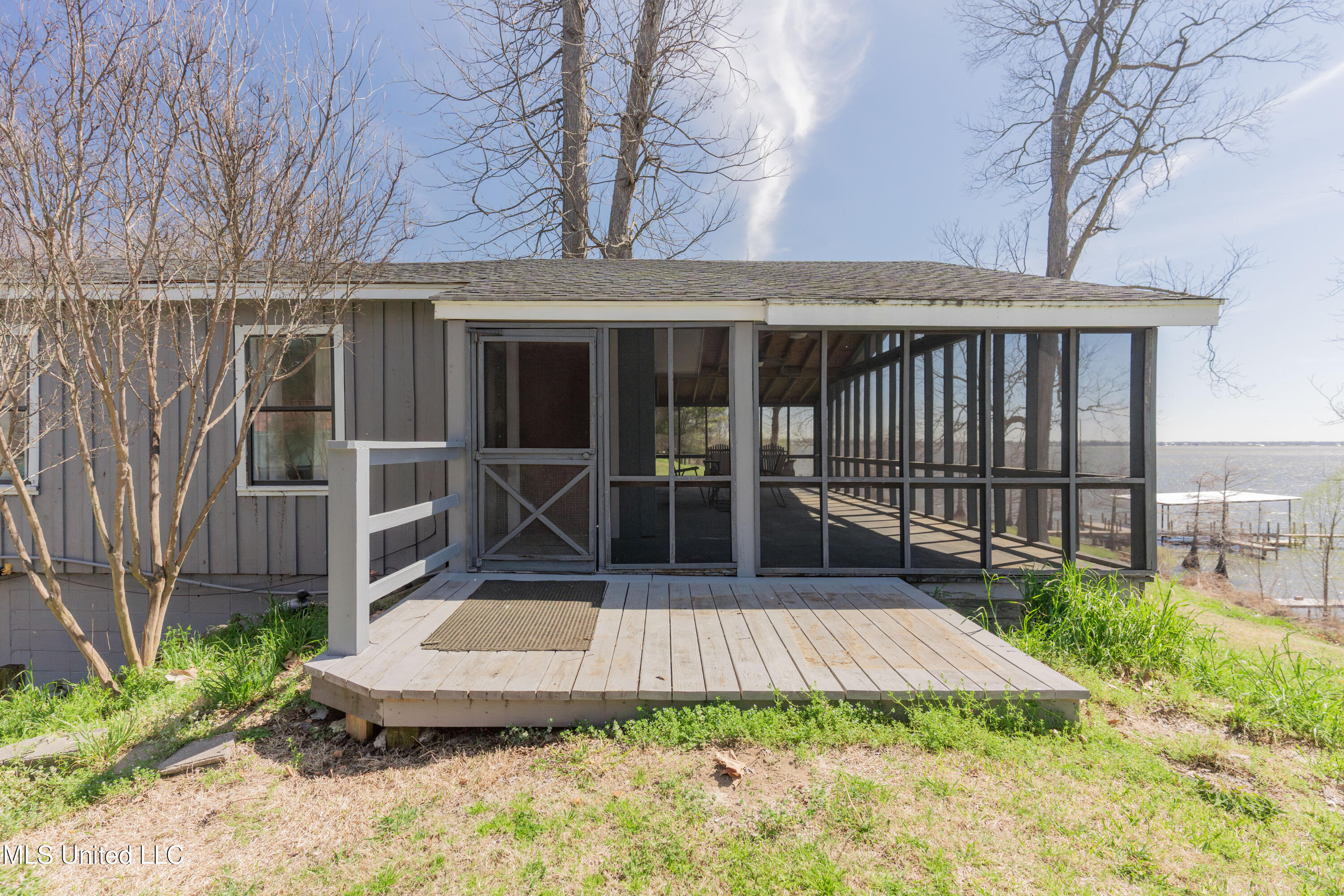 95 Nesting Site Vicksburg, MS 39183 - Photo 13 of 69 13-Front