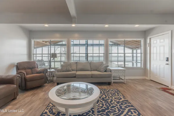 $275,000 | 95 Nesting Site, Vicksburg, MS 39183