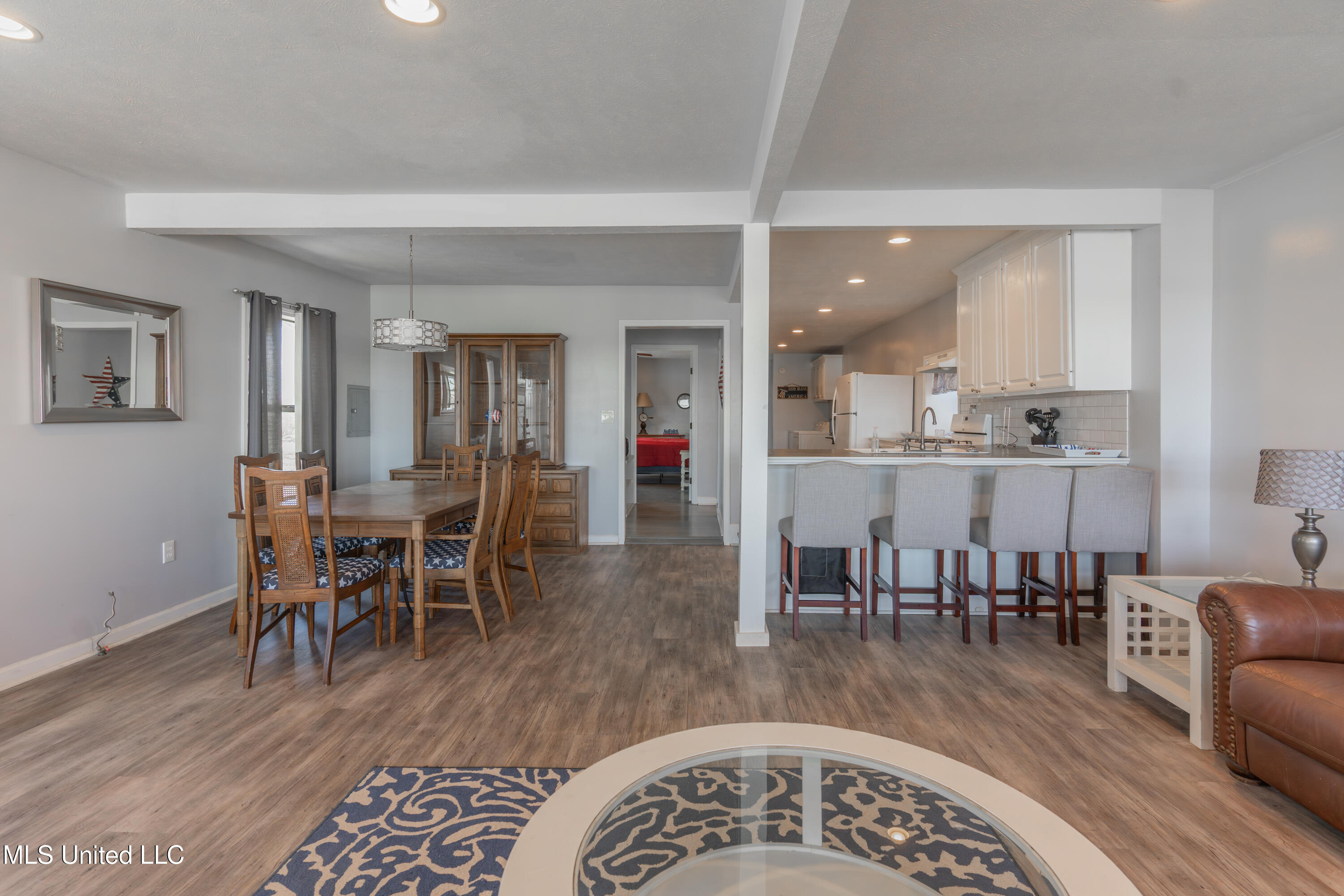 95 Nesting Site Vicksburg, MS 39183 - Photo 25 of 69 25-LivingRoom