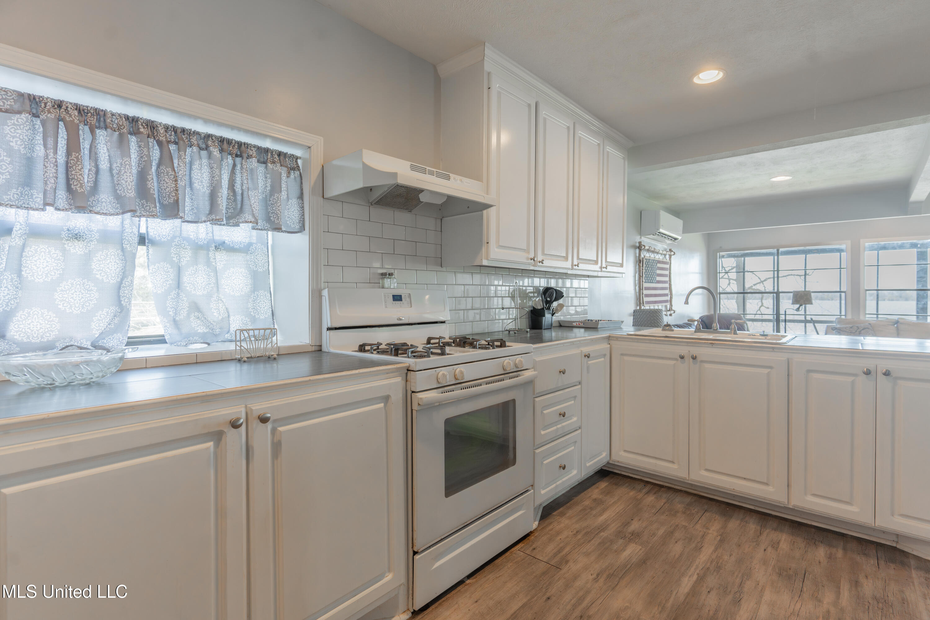 95 Nesting Site Vicksburg, MS 39183 - Photo 30 of 69 30-Kitchen