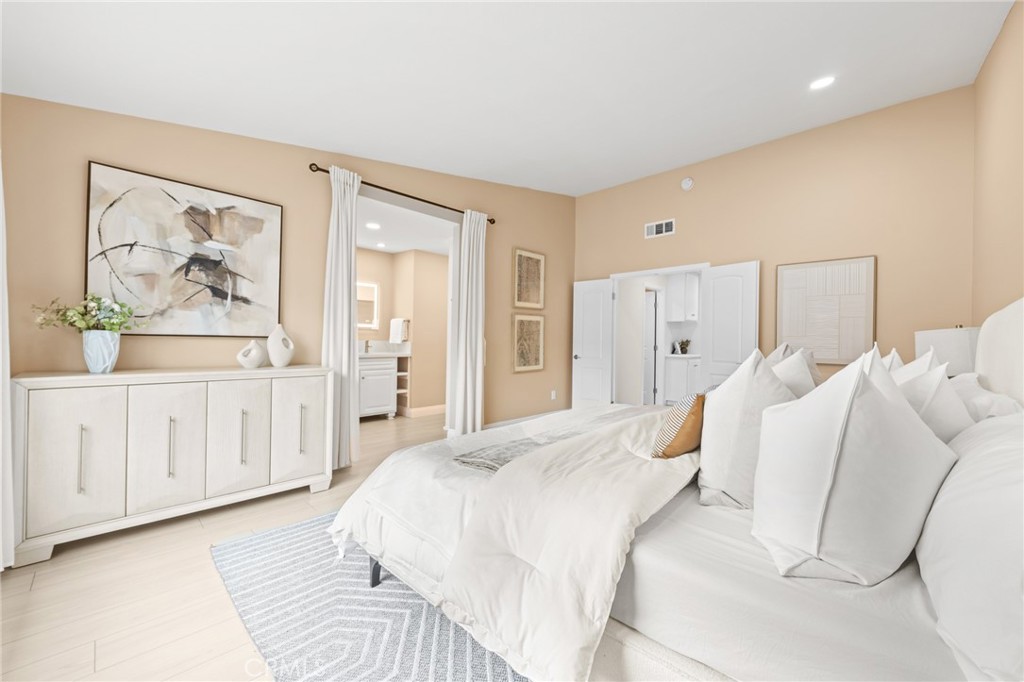 3 Moon Shadow, Unit 2 Irvine, CA 92603 - Photo 27 of 40