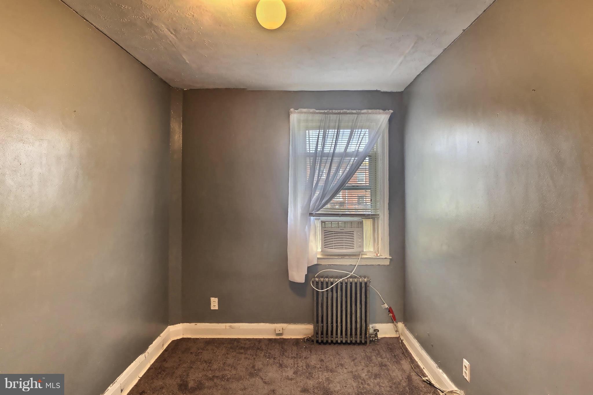 3924 Flowerton Road Baltimore, MD 21229 - Photo 14 of 19 Bedroom