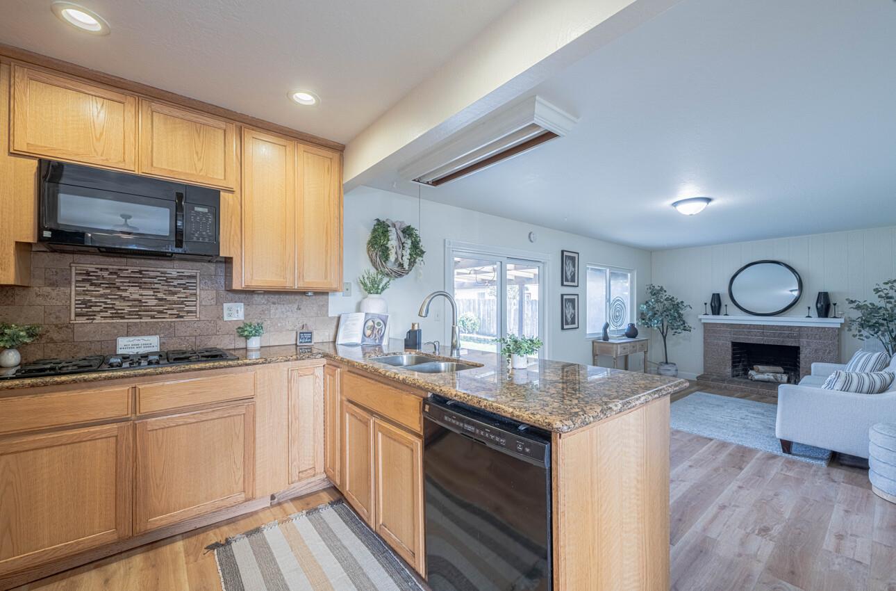 530 Inca Way Salinas, CA 93906 - Photo 11 of 38