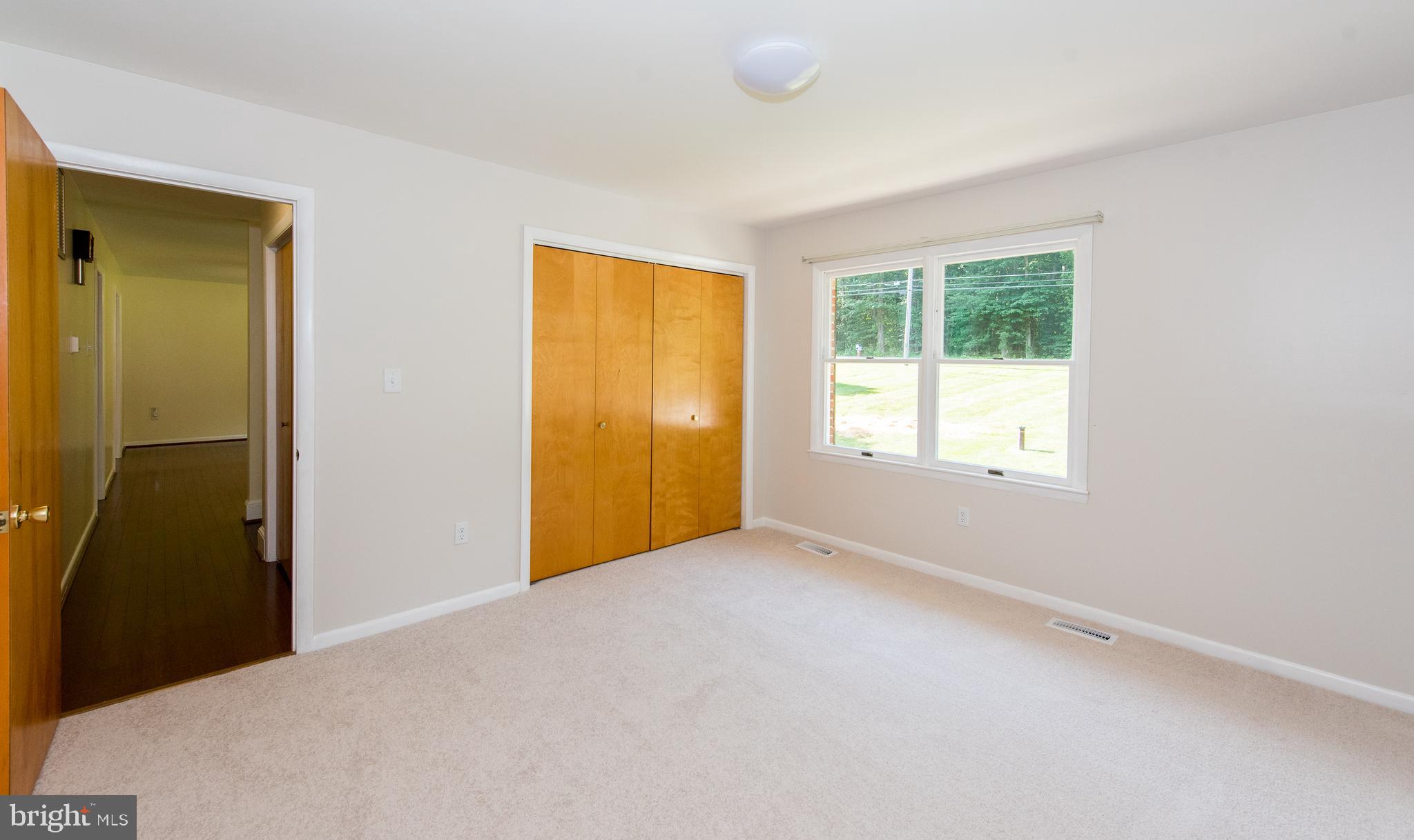 11402 Daysville Road Frederick, MD 21701 - Photo 29 of 37 Master bedroom