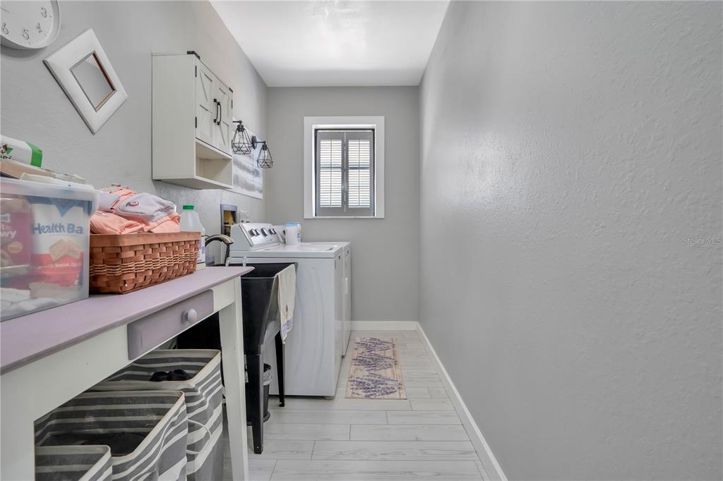8431 Delaware Drive Weeki Wachee, FL 34607 - Photo 28 of 64
