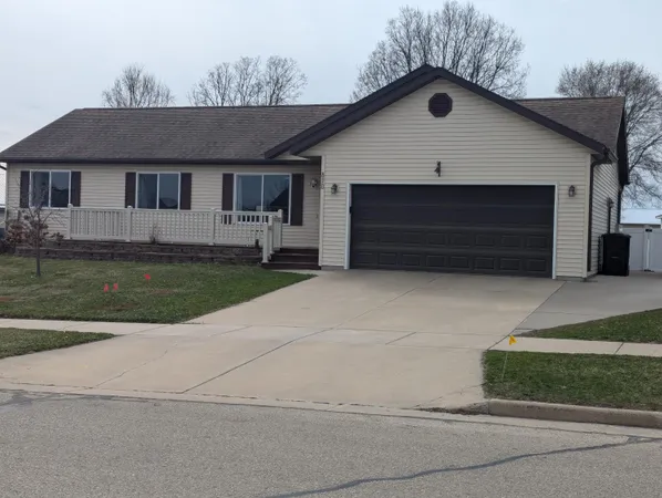 $385,000 | 810 Aspen Boulevard, Sparta, WI 54656