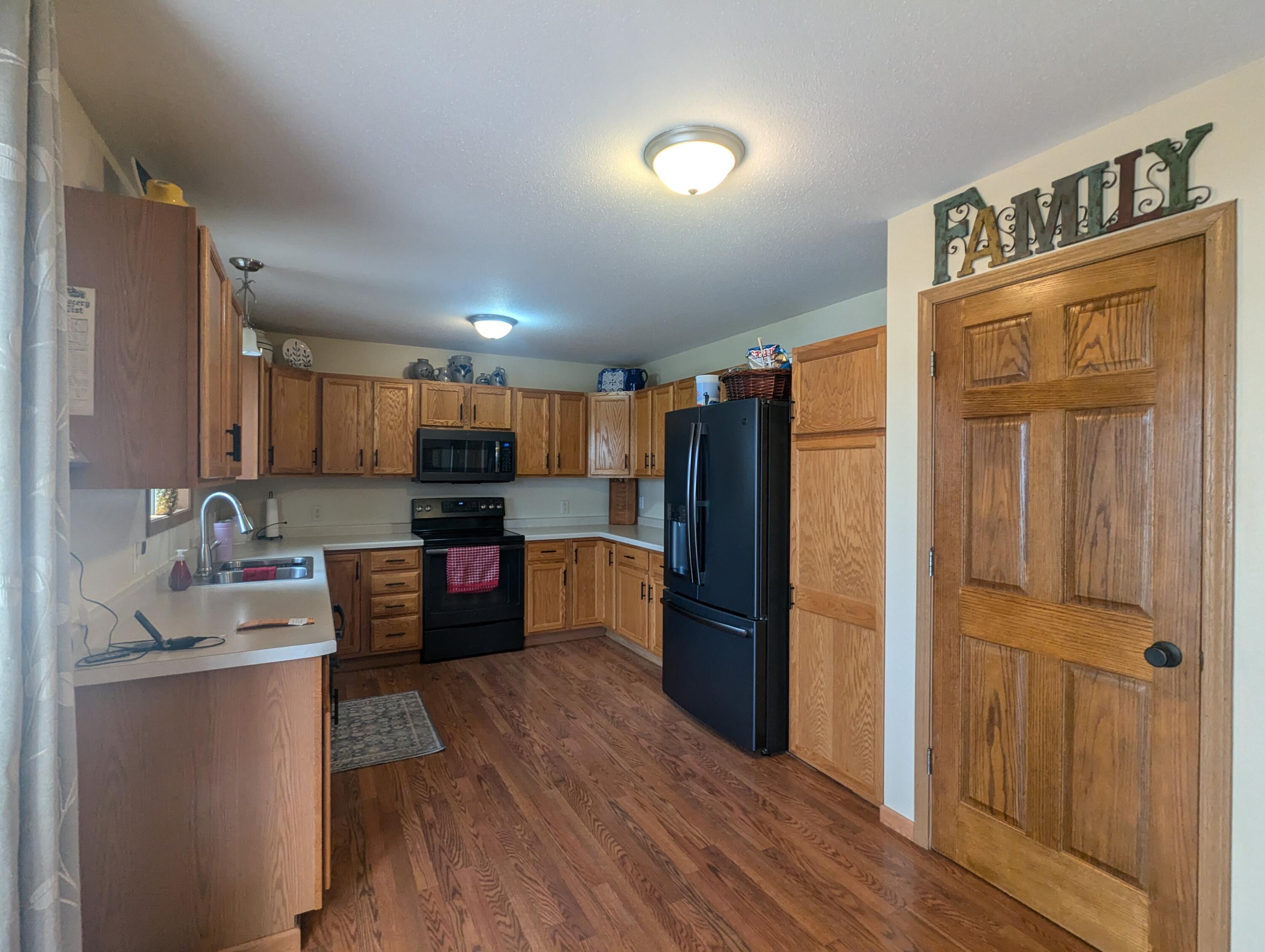 810 Aspen Boulevard Sparta, WI 54656 - Photo 35 of 38 PXL_20260401_193438196