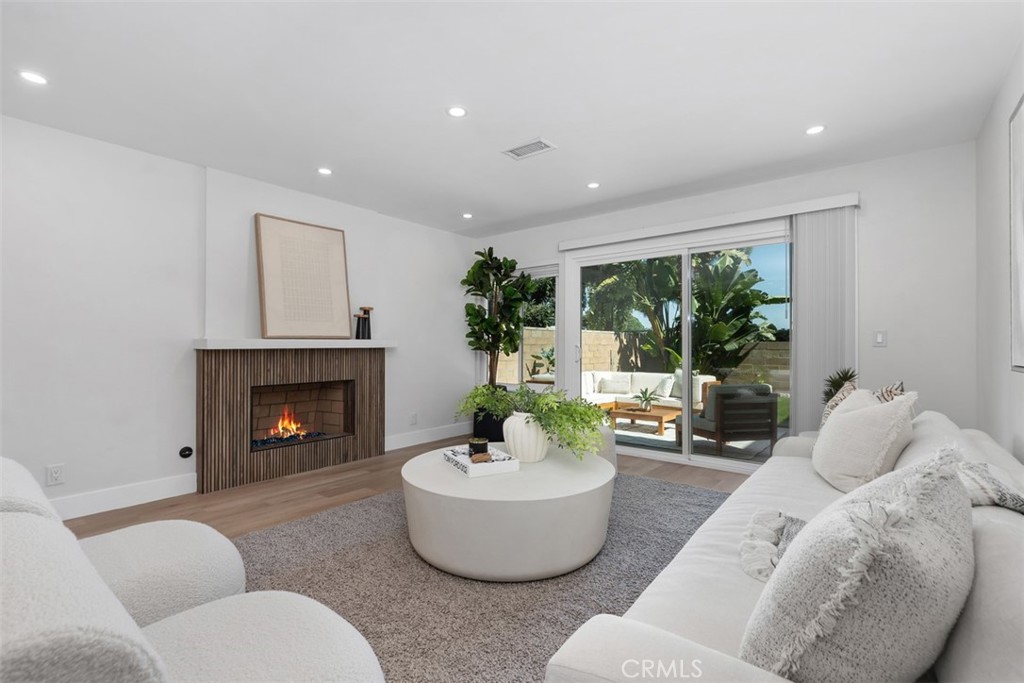 3871 Hendrix Street Irvine, CA 92614 - Photo 7 of 73