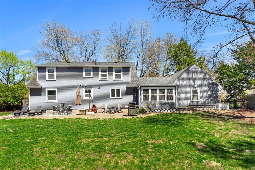 11 Woodbridge Road North Andover, MA 01845 - Photo 39 of 42 Gallery Image 39