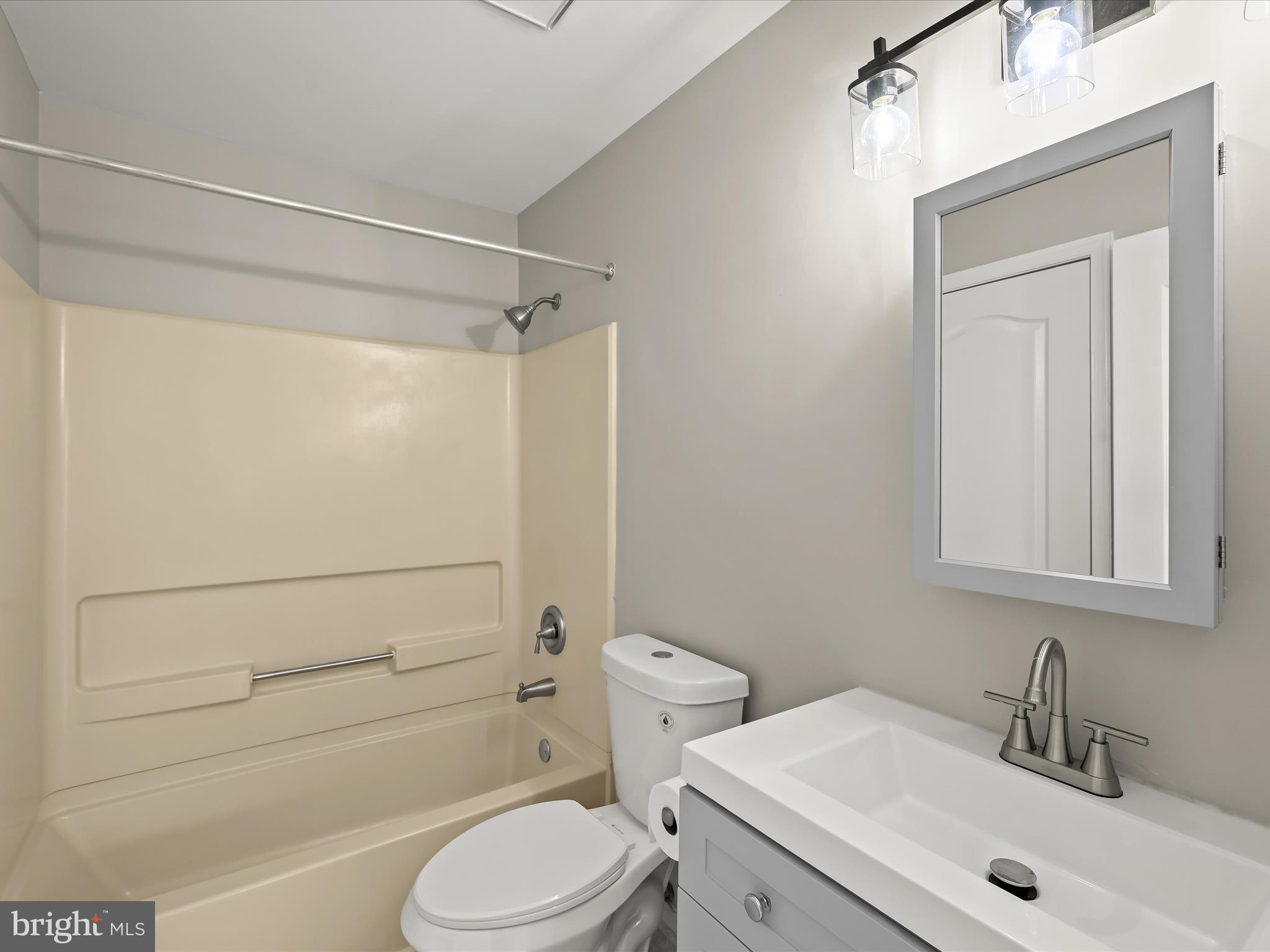 8375 Montgomery Run Road, Unit F Ellicott City, MD 21043 - Photo 12 of 42 montgomeryrun011