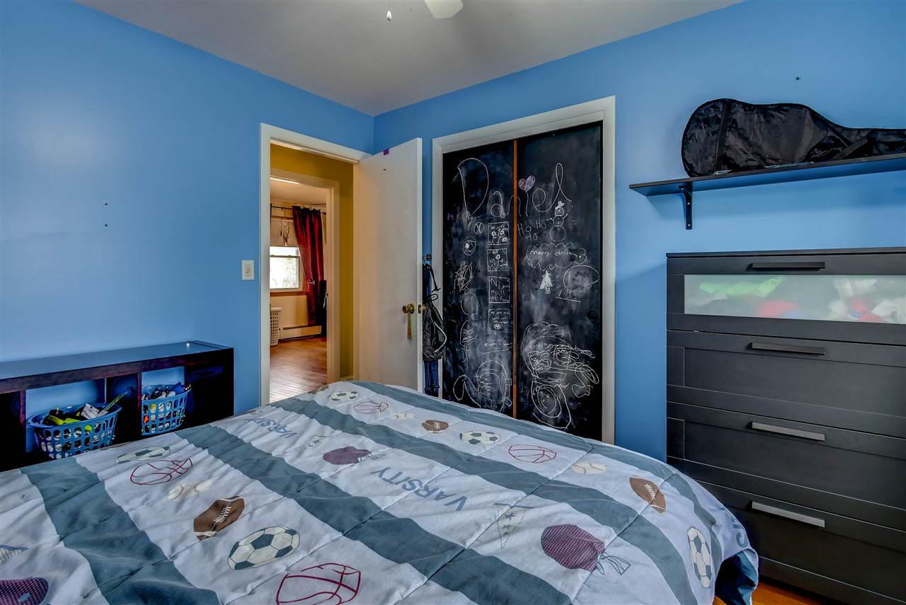 217 Lund Road Nashua, NH 03060 - Photo 14 of 28