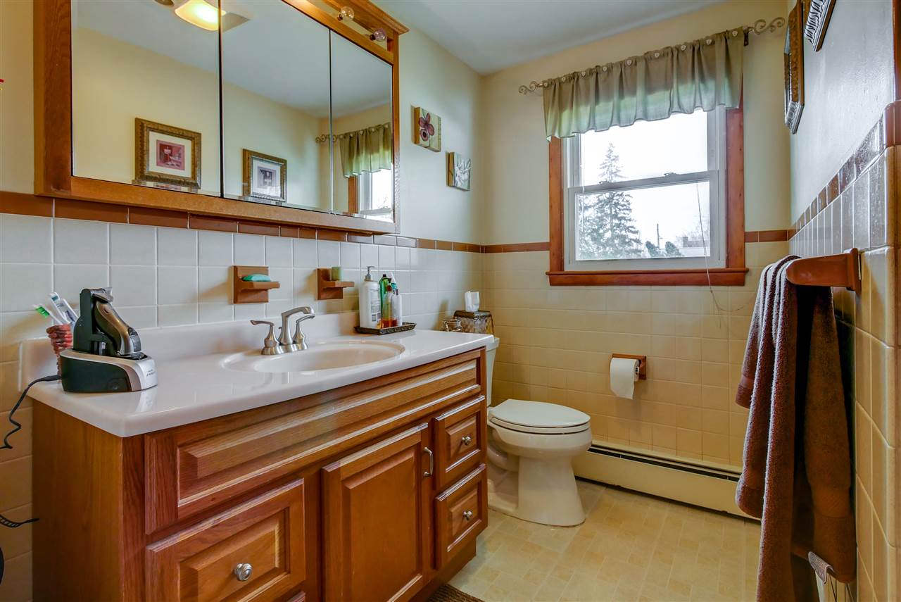 217 Lund Road Nashua, NH 03060 - Photo 17 of 28