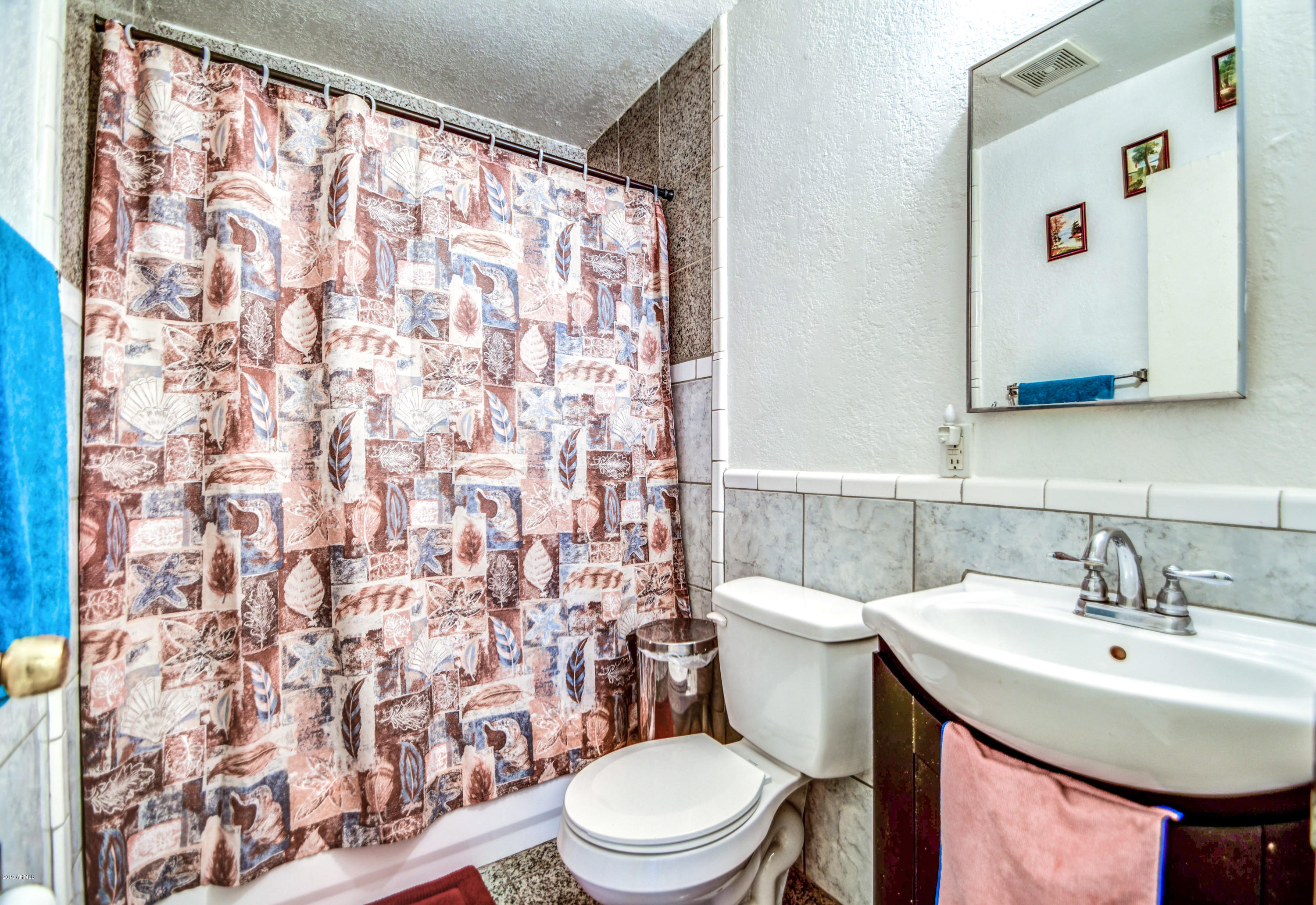 1728 West Carson Road Phoenix, AZ 85041 - Photo 17 of 24 BATH 1, 1