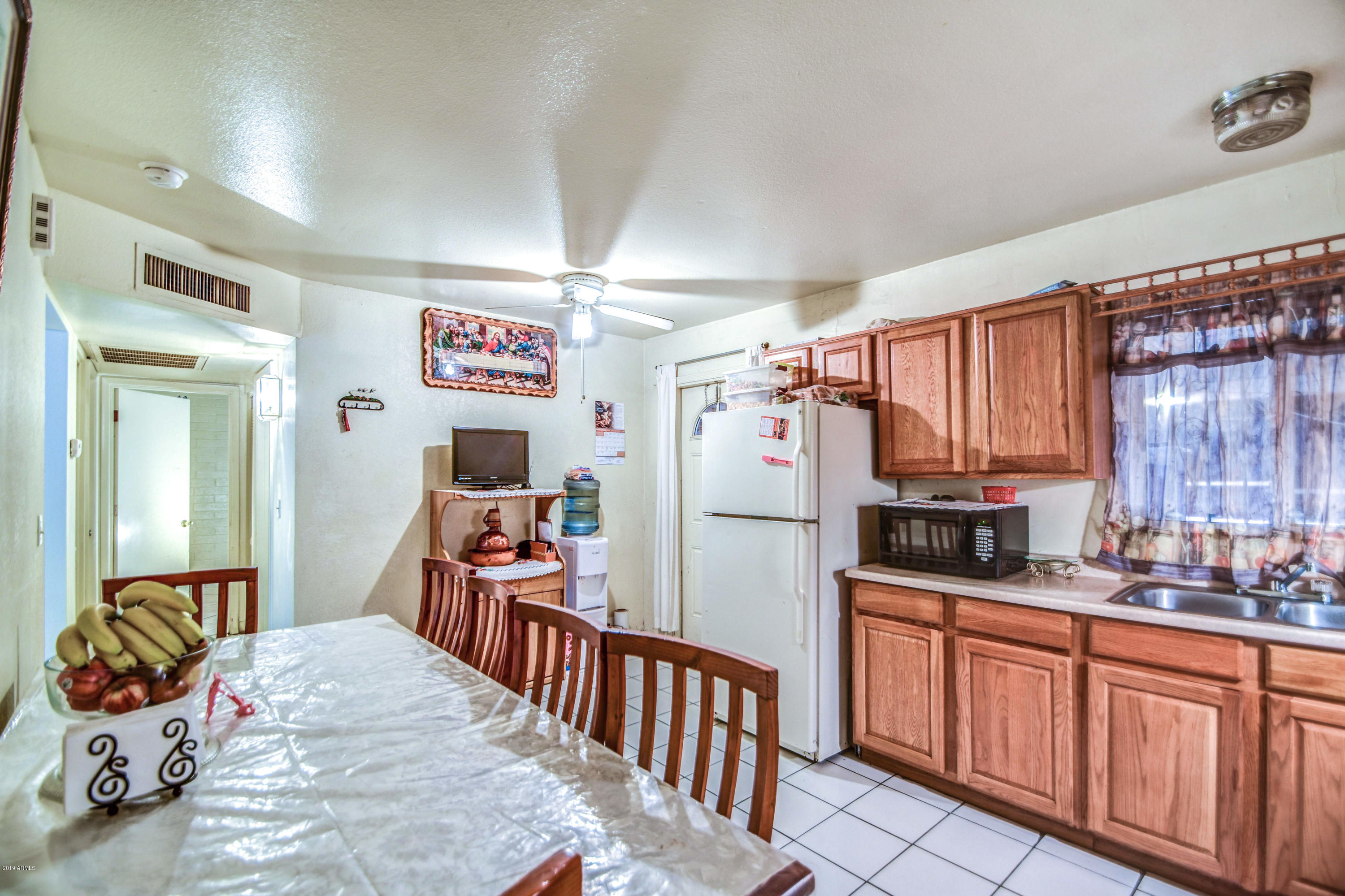 1728 West Carson Road Phoenix, AZ 85041 - Photo 7 of 24 KITCHEN 1