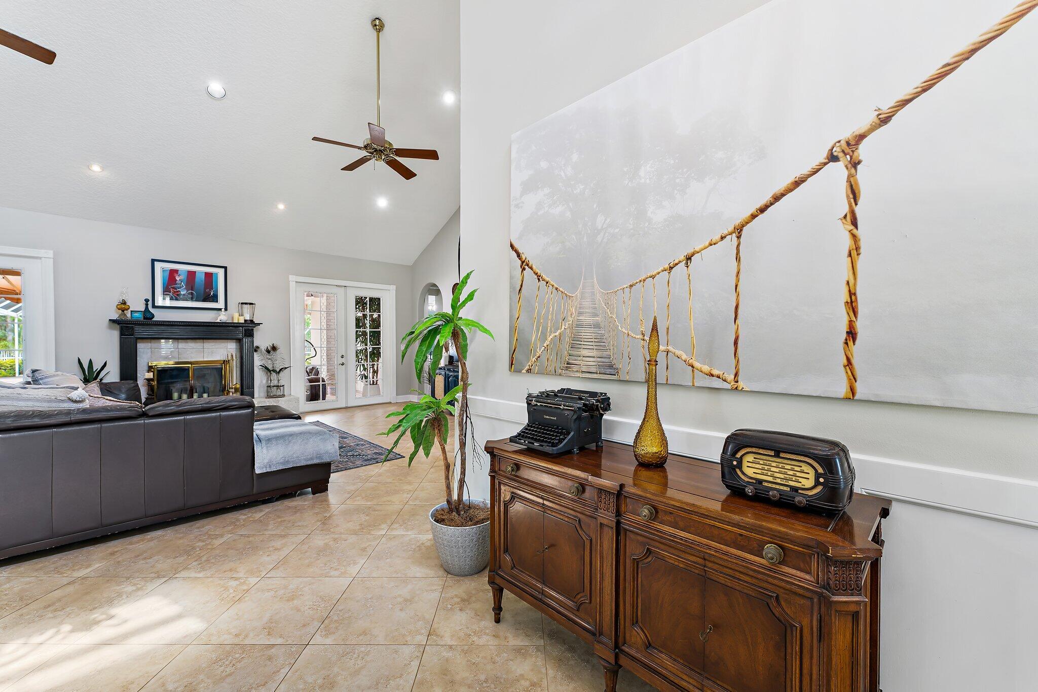 18263 River Oaks Drive Jupiter, FL 33458 - Photo 8 of 49 a living room with furniture