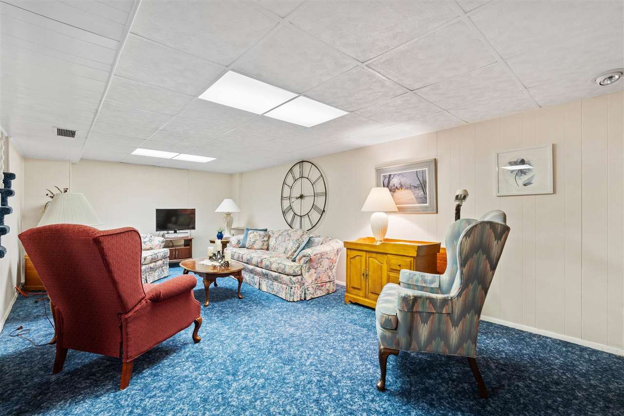 1226 Ridge Road Columbus Junction, IA 52738 - Photo 23 of 55 Gallery Image 23