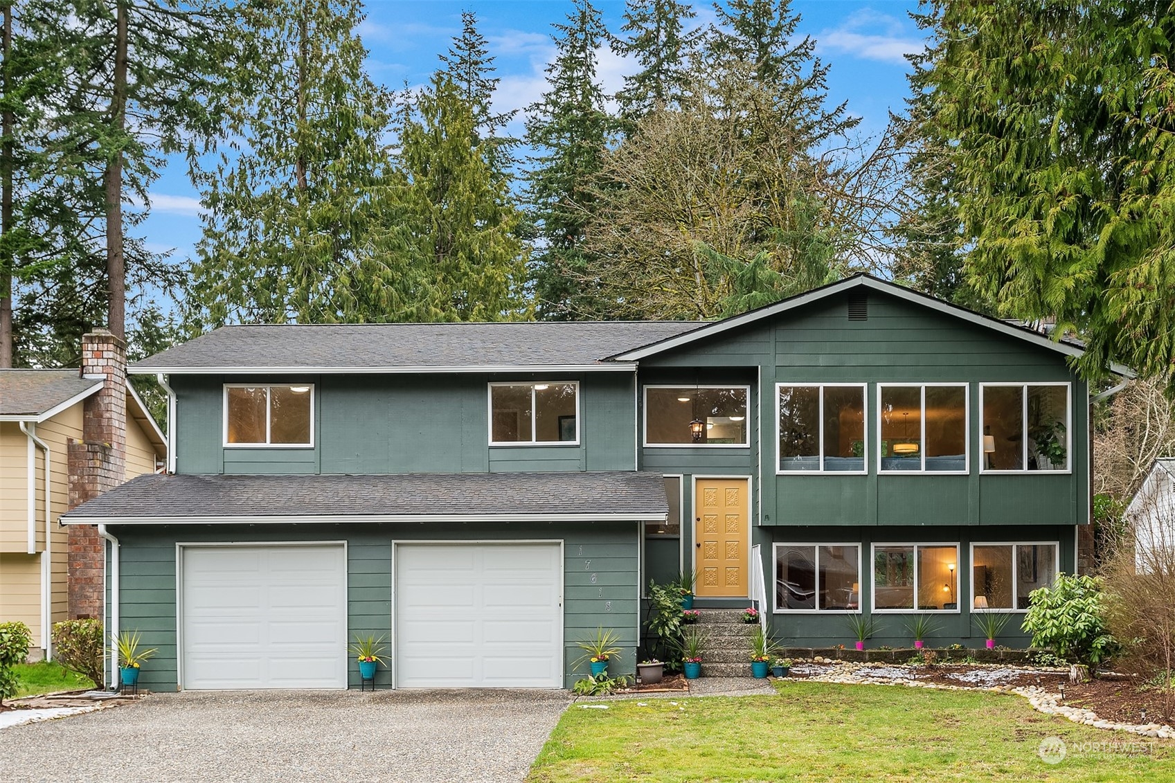 17618 Palomino Drive Bothell, WA 98012 - Photo 2 of 31 Gallery Image 2