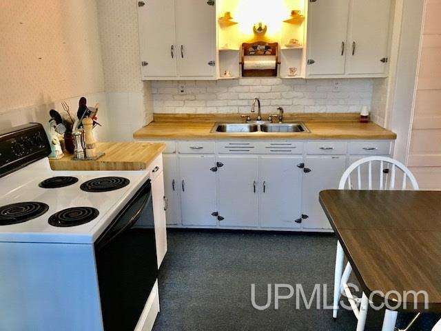2003 Palms Road Bessemer, MI 49911 - Photo 6 of 47 Gallery Image 6