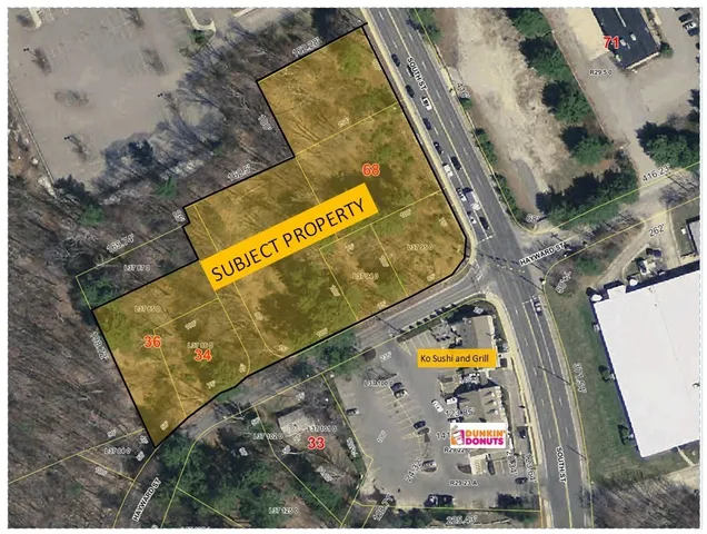 an aerial view of a tennis court