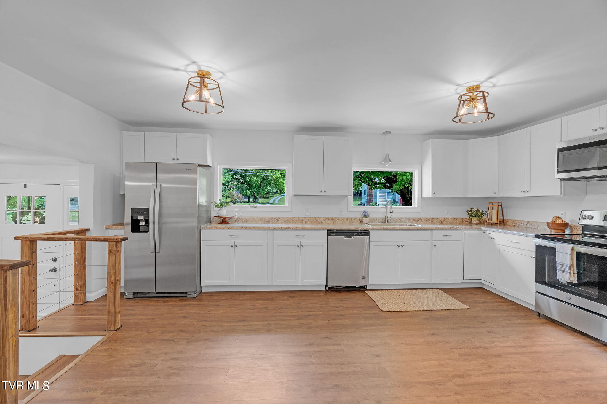 2523 Watauga Road Johnson City, TN 37601 - Photo 6 of 32 6-web-or-mls-DSC06894