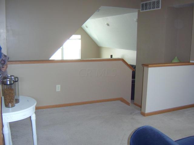 6048 Inslee Road Dublin, OH 43016 - Photo 33 of 39 Gallery Image 33