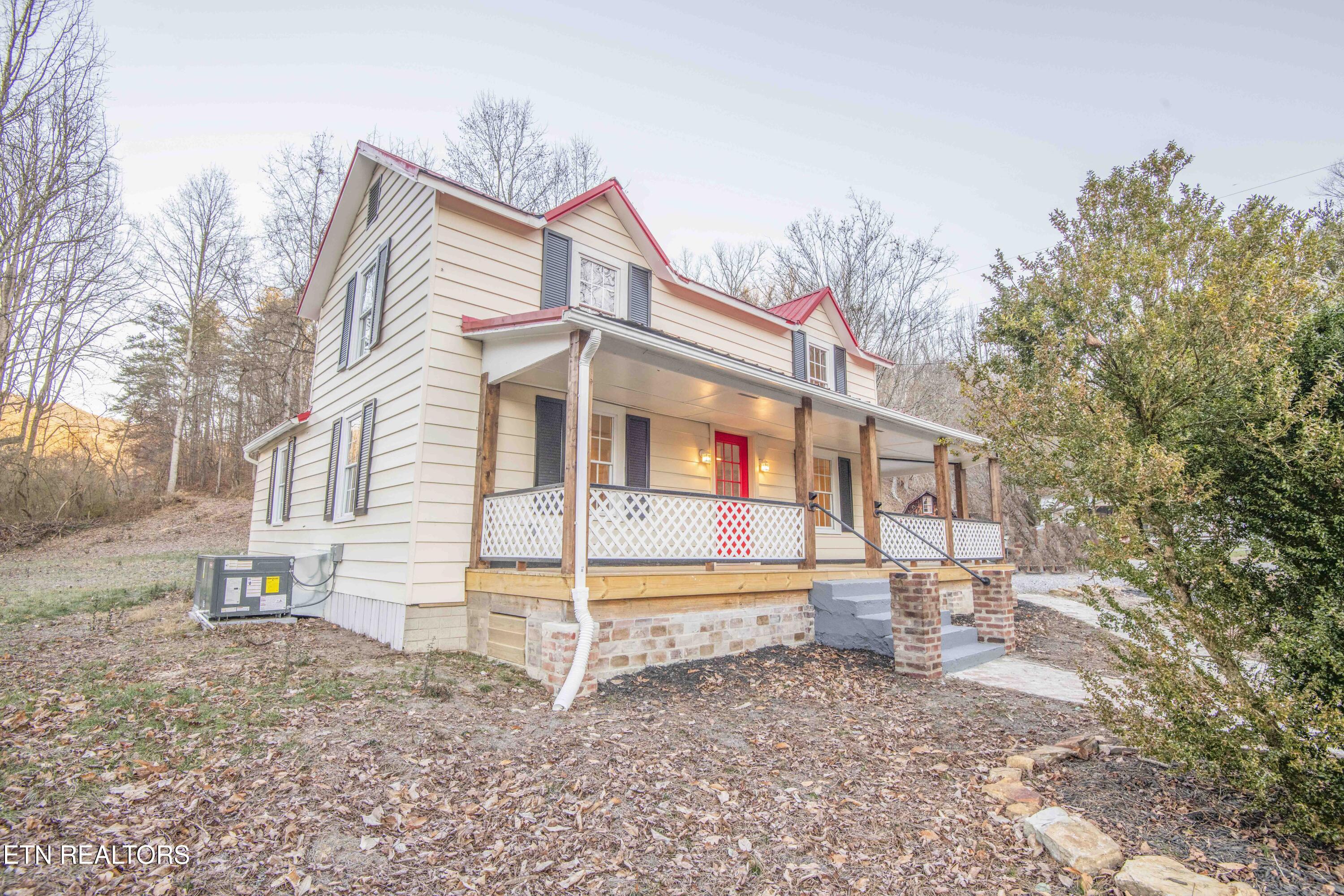 299 Big Mountain Hollow Road Oliver Springs, TN 37840 - Photo 9 of 57 exterior 4_1