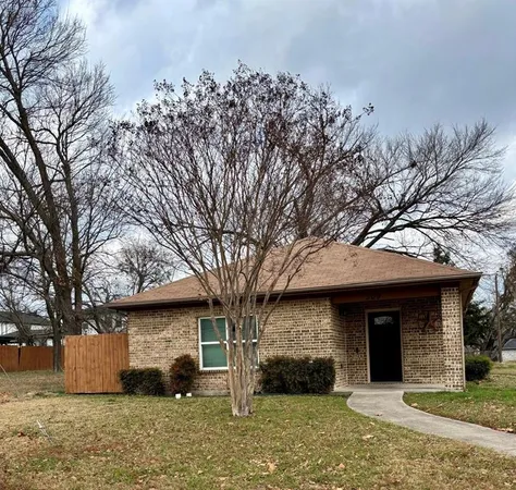 $2,100 | 309 Emma Jane Street, Rockwall, TX 75087