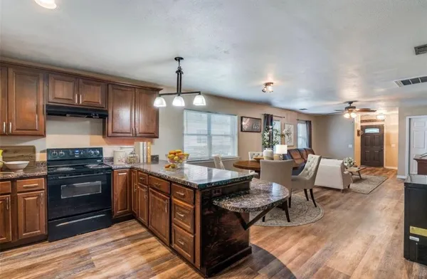 $2,100 | 309 Emma Jane Street, Rockwall, TX 75087