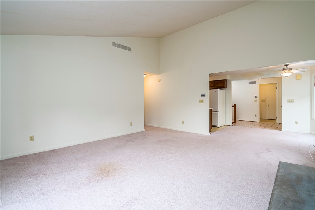 54 Chenin Run Perinton, NY 14450 - Photo 14 of 34