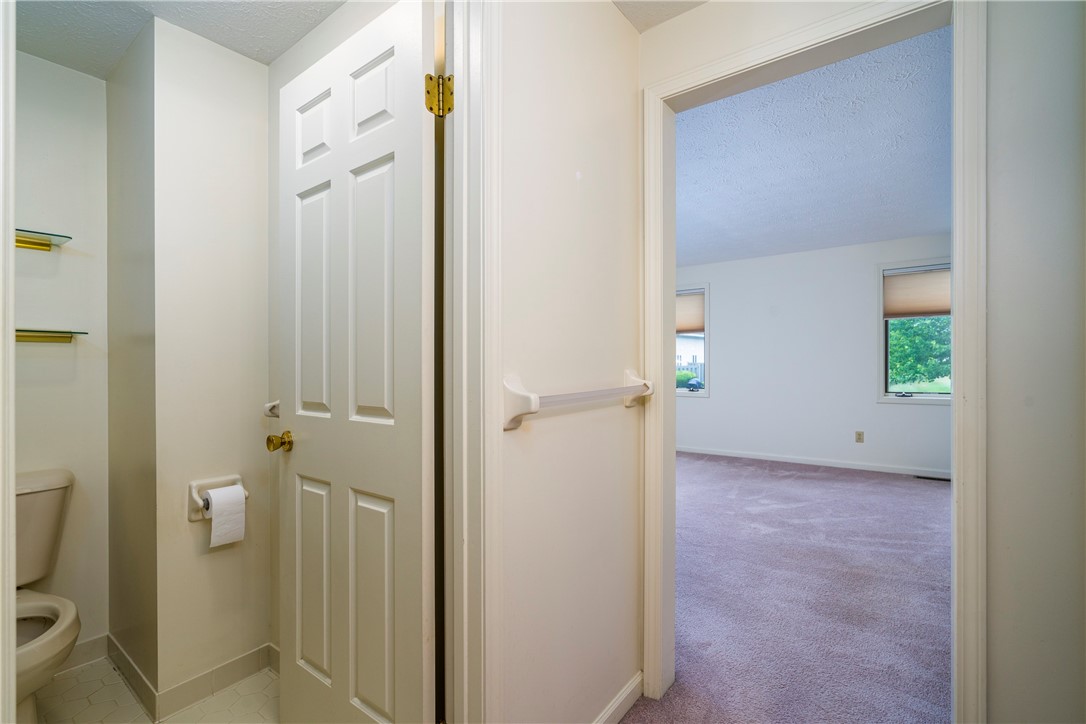 54 Chenin Run Perinton, NY 14450 - Photo 18 of 34