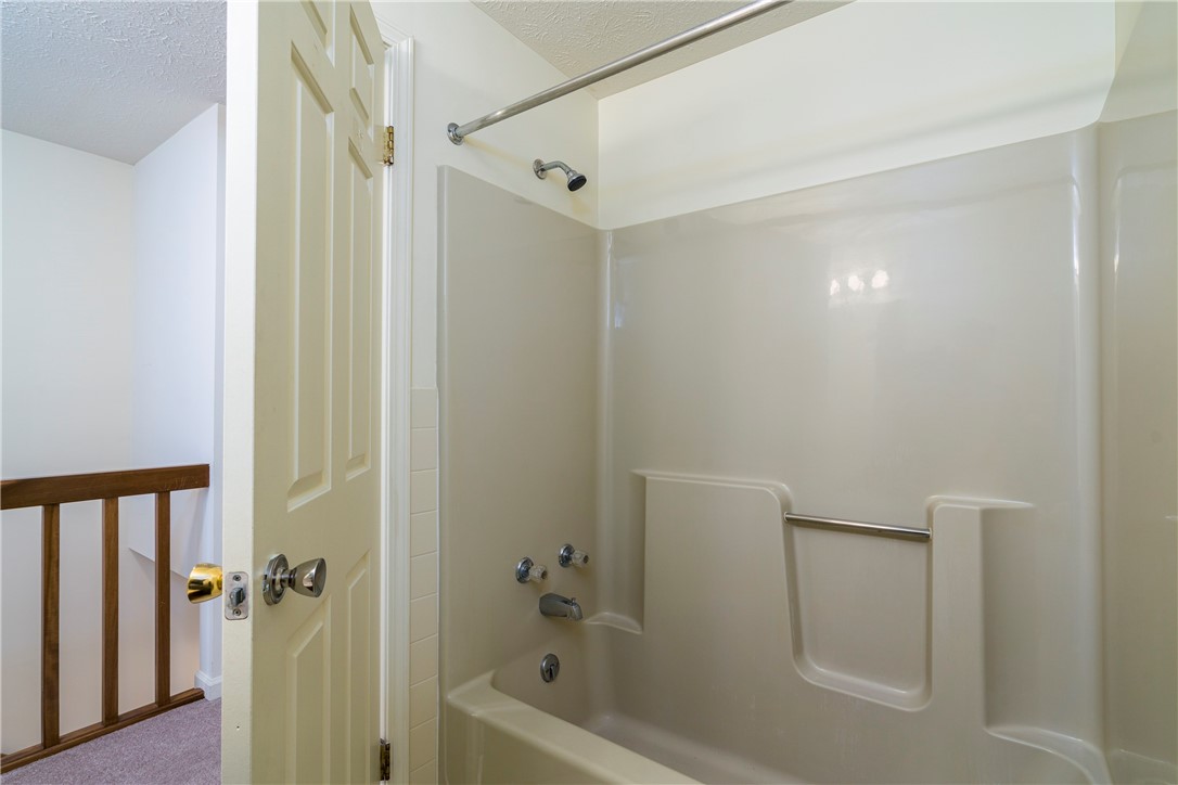 54 Chenin Run Perinton, NY 14450 - Photo 25 of 34