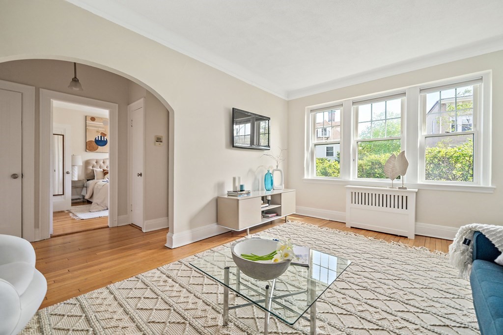 4 Chiswick Road, Unit 6 Boston, MA 02135 - Photo 3 of 35 Gallery Image 3