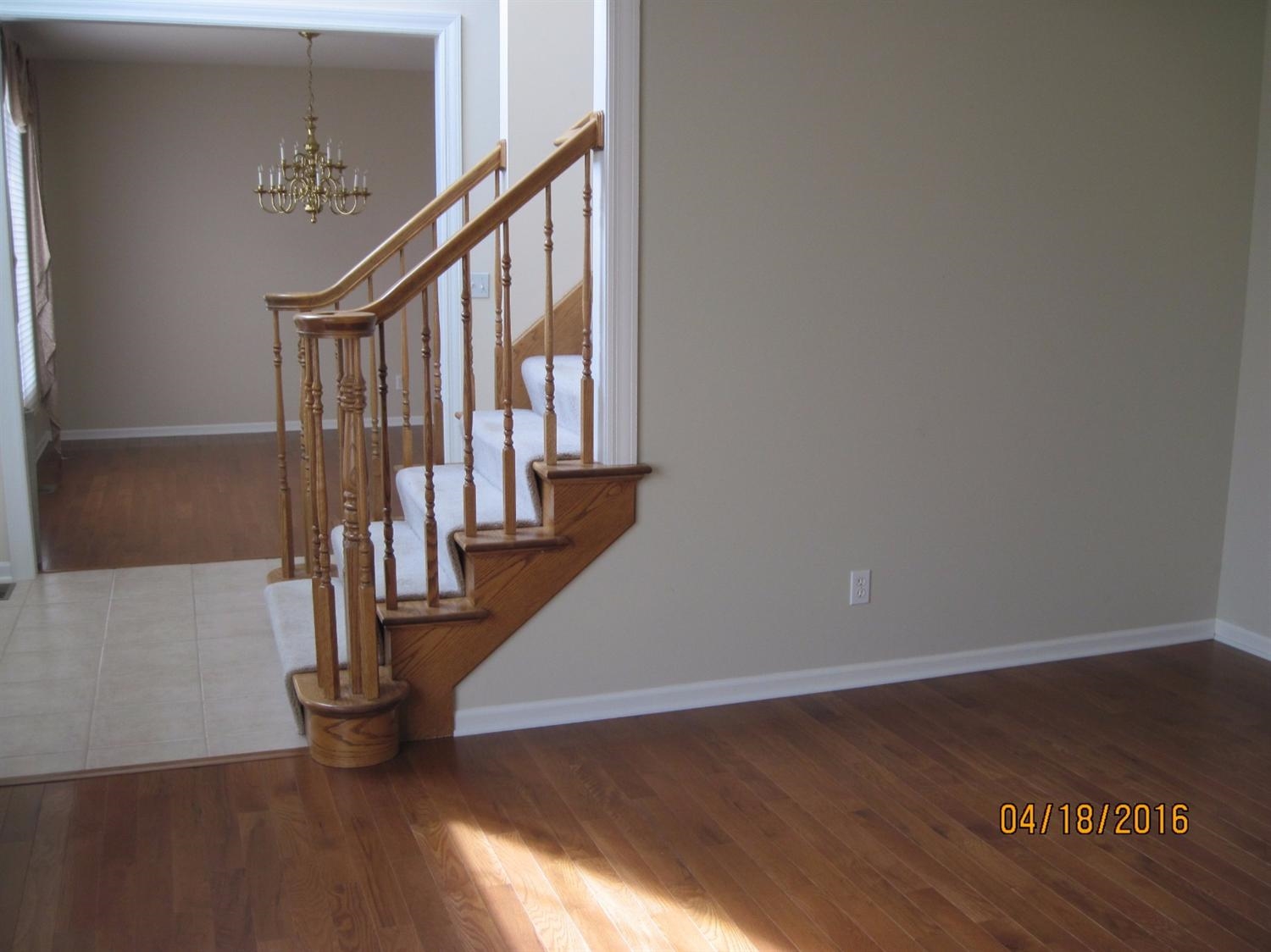 1137 Treadway Road Munster, IN 46321 - Photo 3 of 10 1500x1124