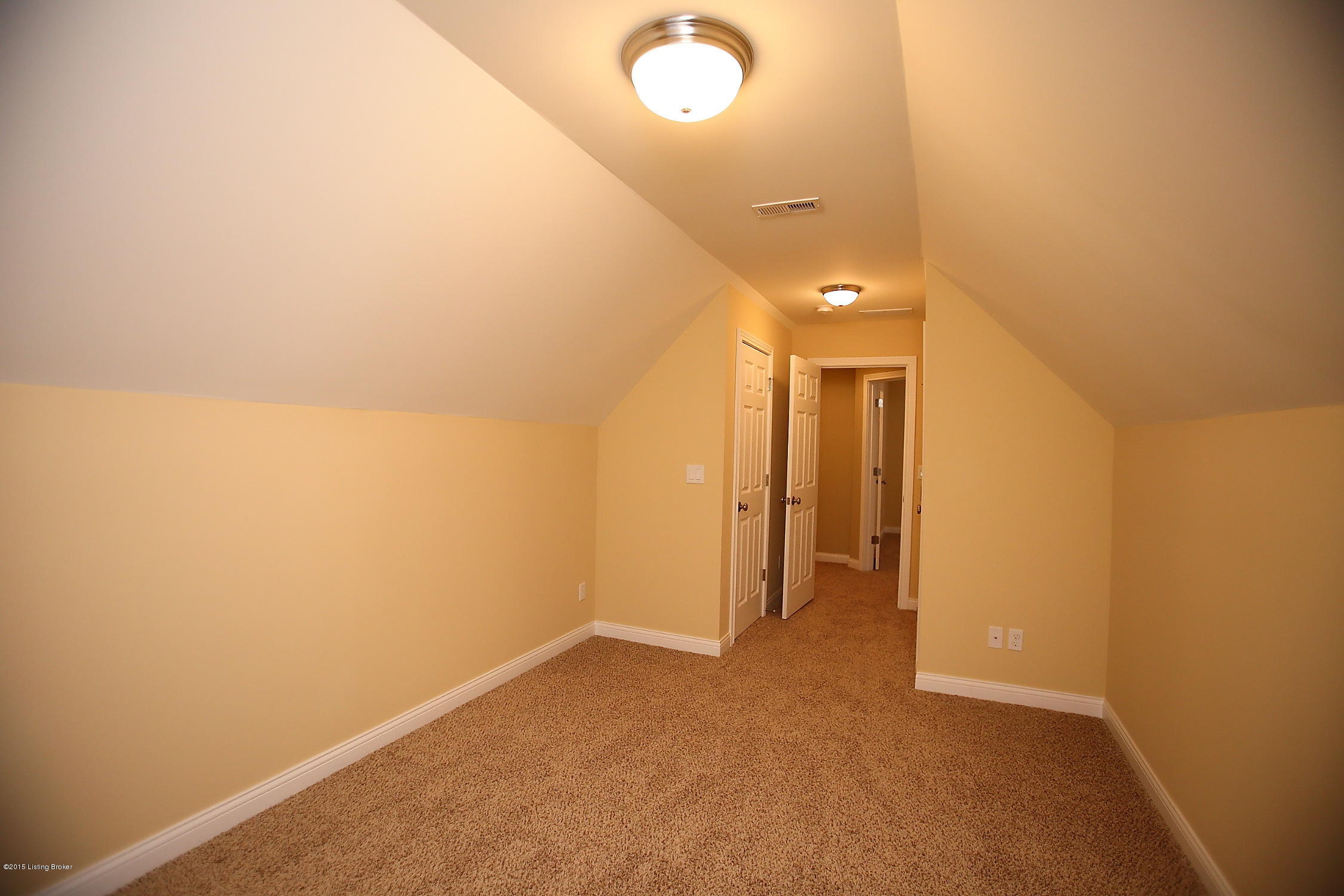 7506 Tempsclair Road Louisville, KY 40220 - Photo 29 of 36 Bedroom