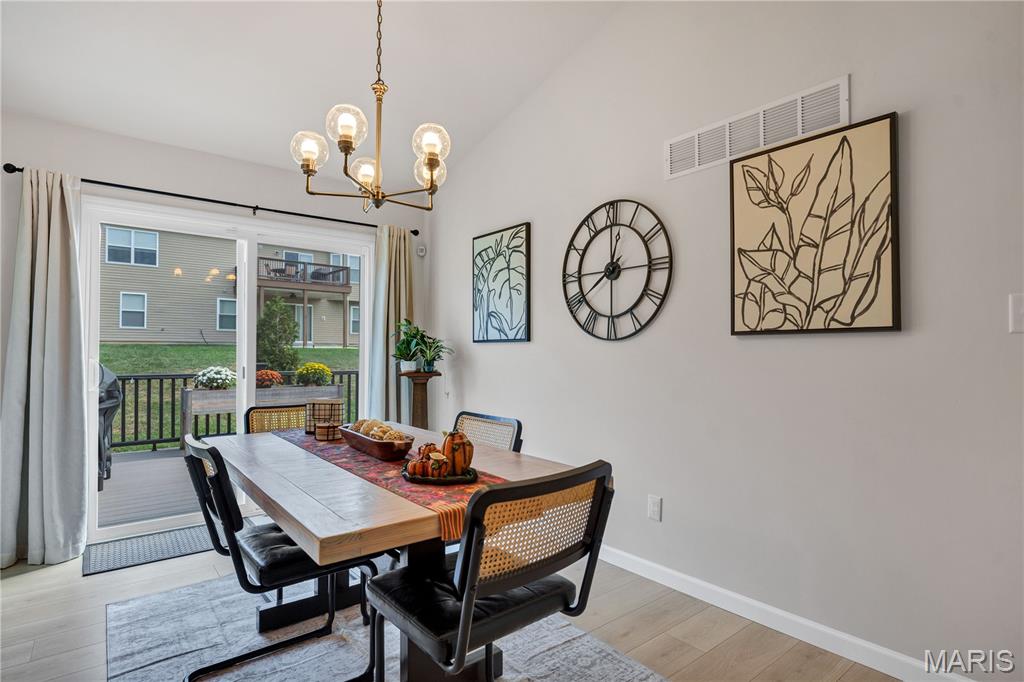 5312 Lakepath Way Eureka, MO 63025 - Photo 13 of 25