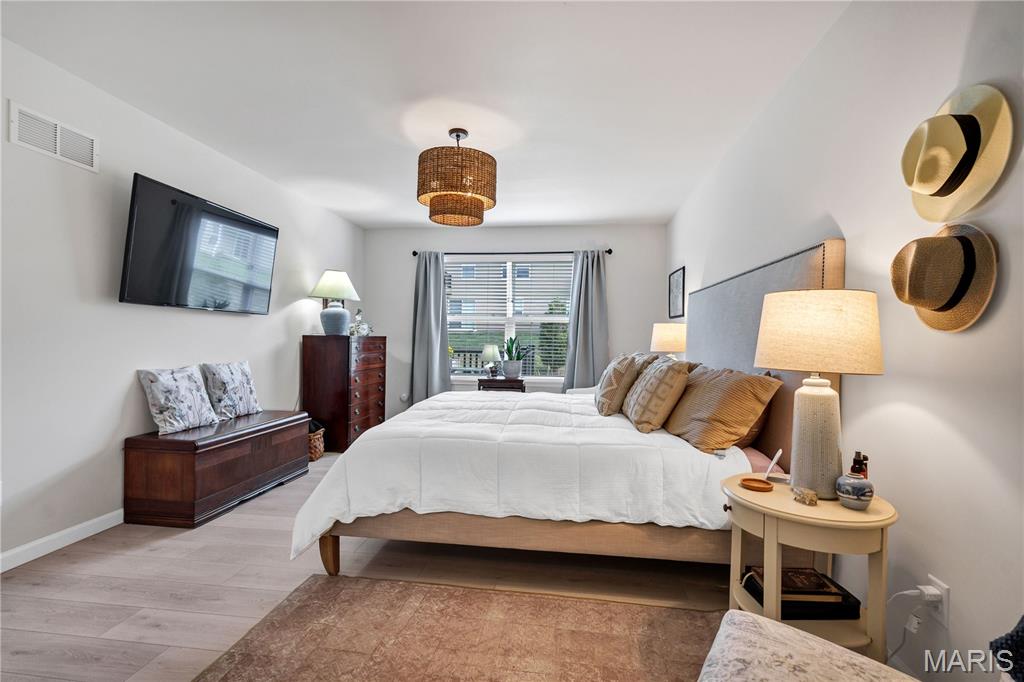 5312 Lakepath Way Eureka, MO 63025 - Photo 15 of 25