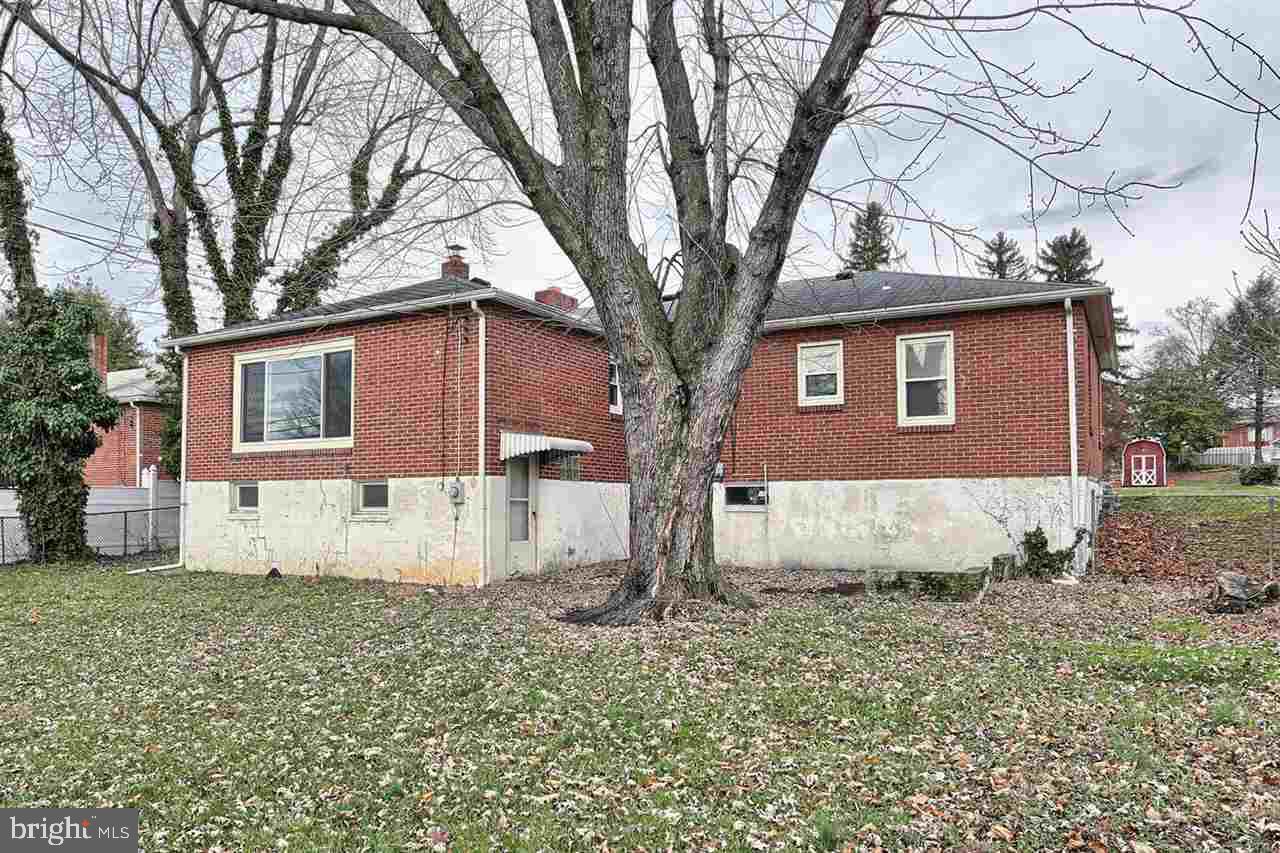 3505 Centerfield Road Harrisburg, PA 17109 - Photo 6 of 24 Gallery Image 6